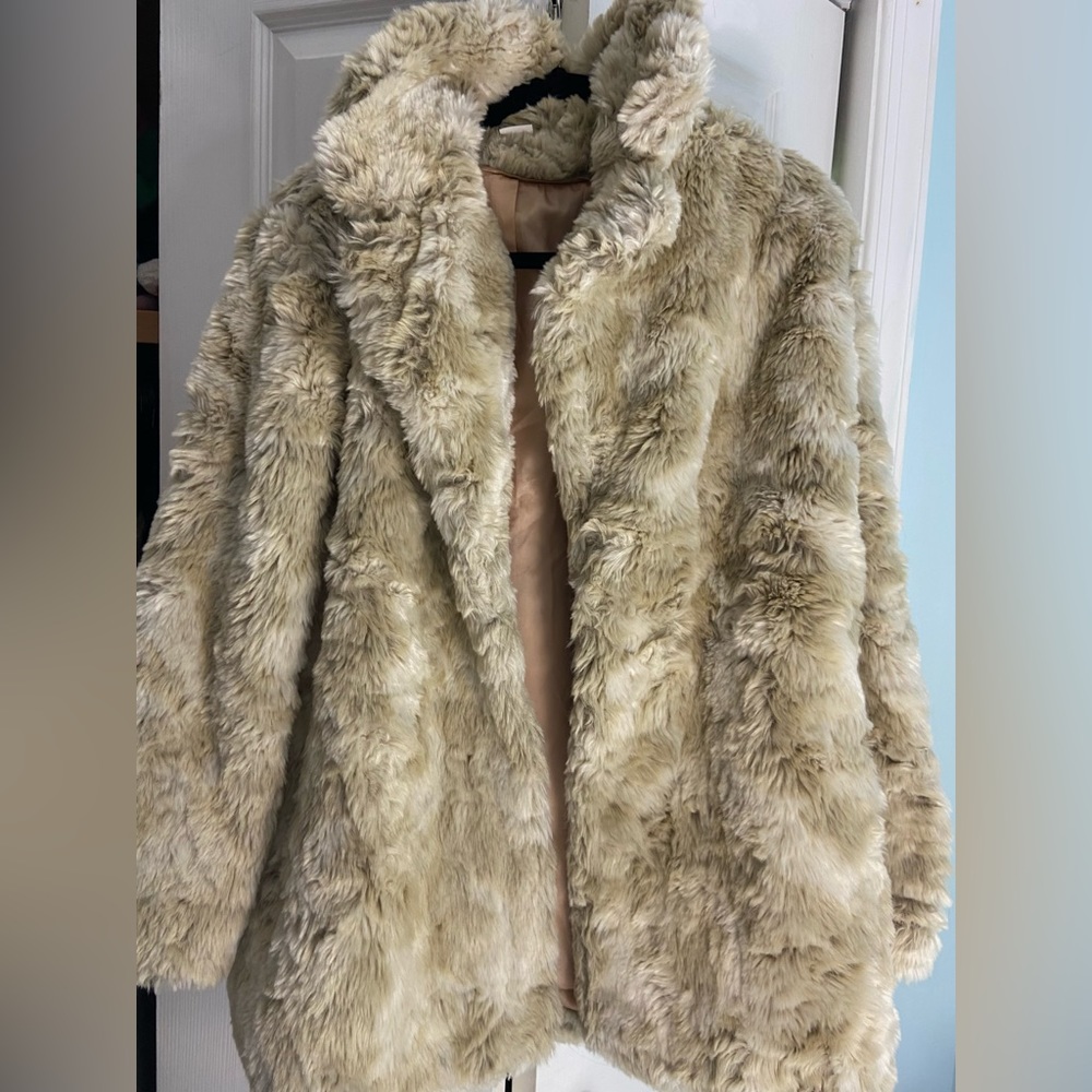 Wrap London Fur Coat - Picture 1 of 8